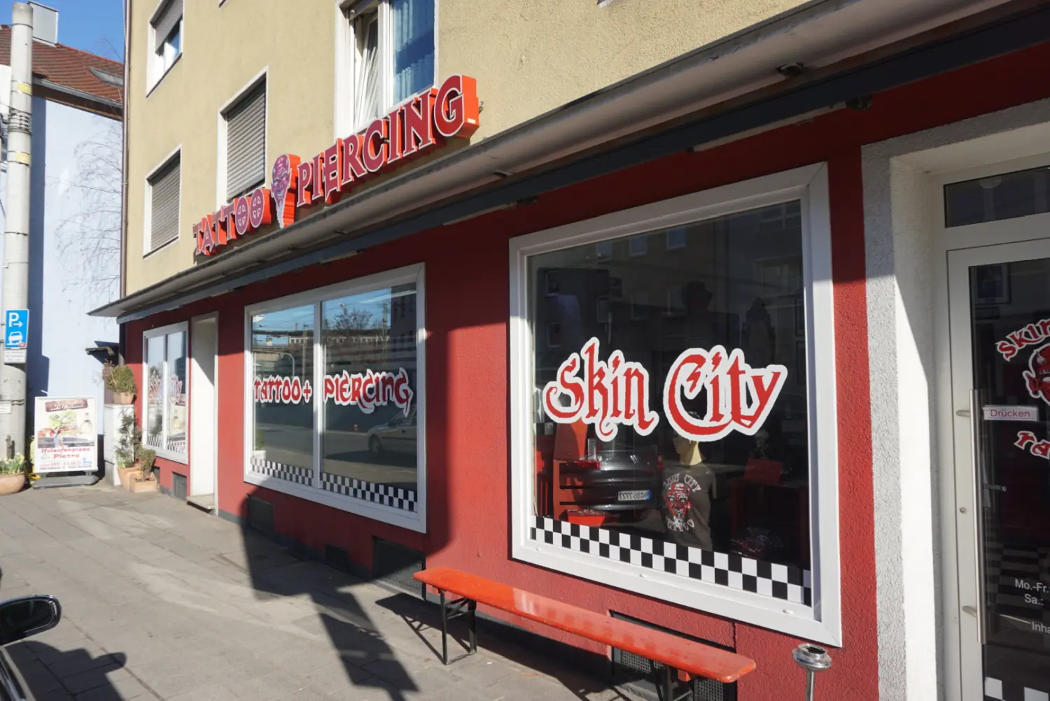 Skin City Tattoo & Piercing 